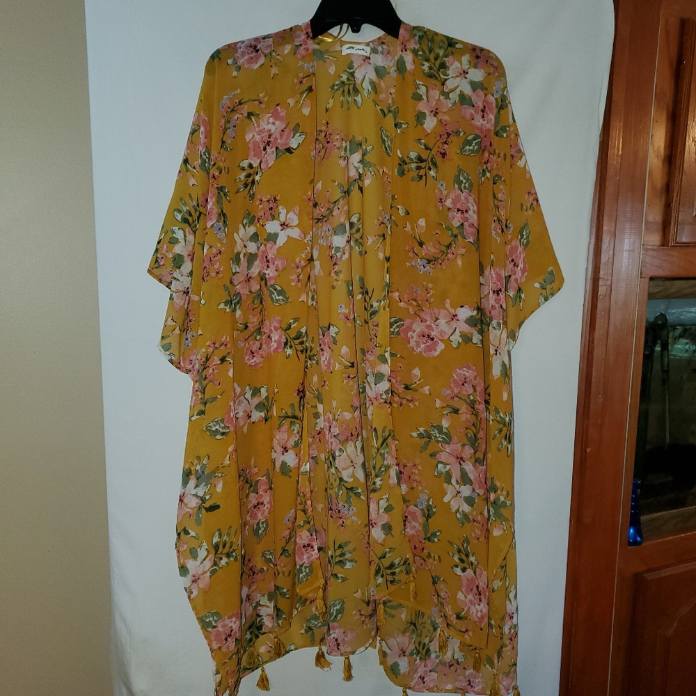 Ultra Pink Women's Kimono Wrap/Cover-Up, Size:  1X, Yellow multi Floral